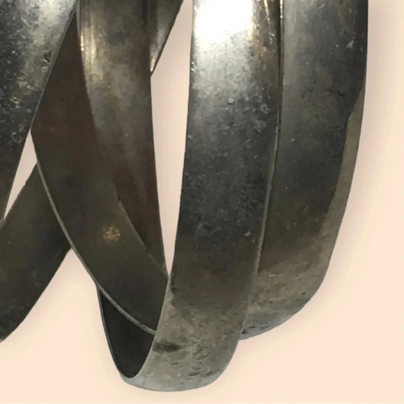 Set of 3 Connected Silver Tone Bangle Bracelets - Picture 4 of 4